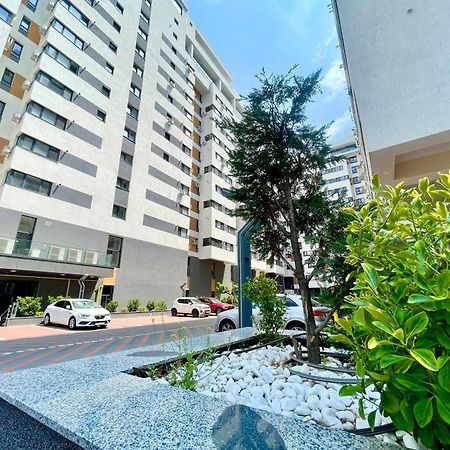 Central Adress Dd20 Bukares Bagian luar foto