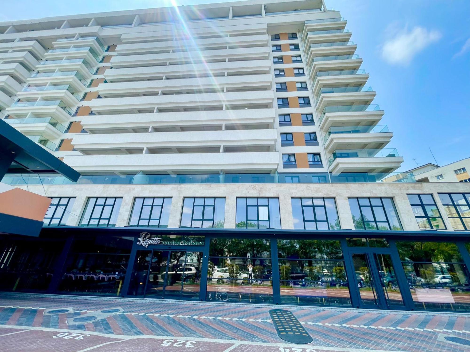 Central Adress Dd20 Bukares Bagian luar foto