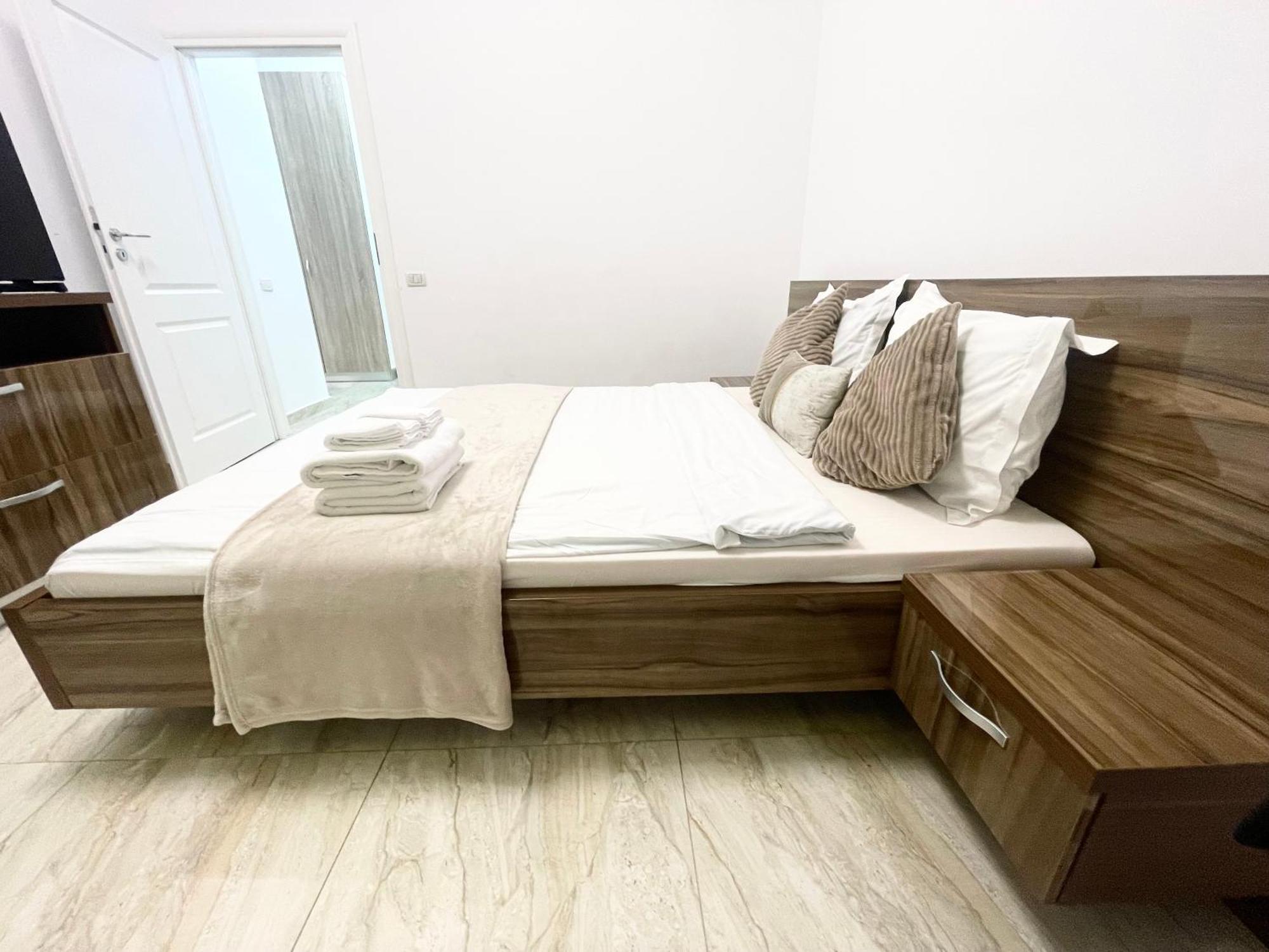 Central Adress Dd20 Bukares Bagian luar foto